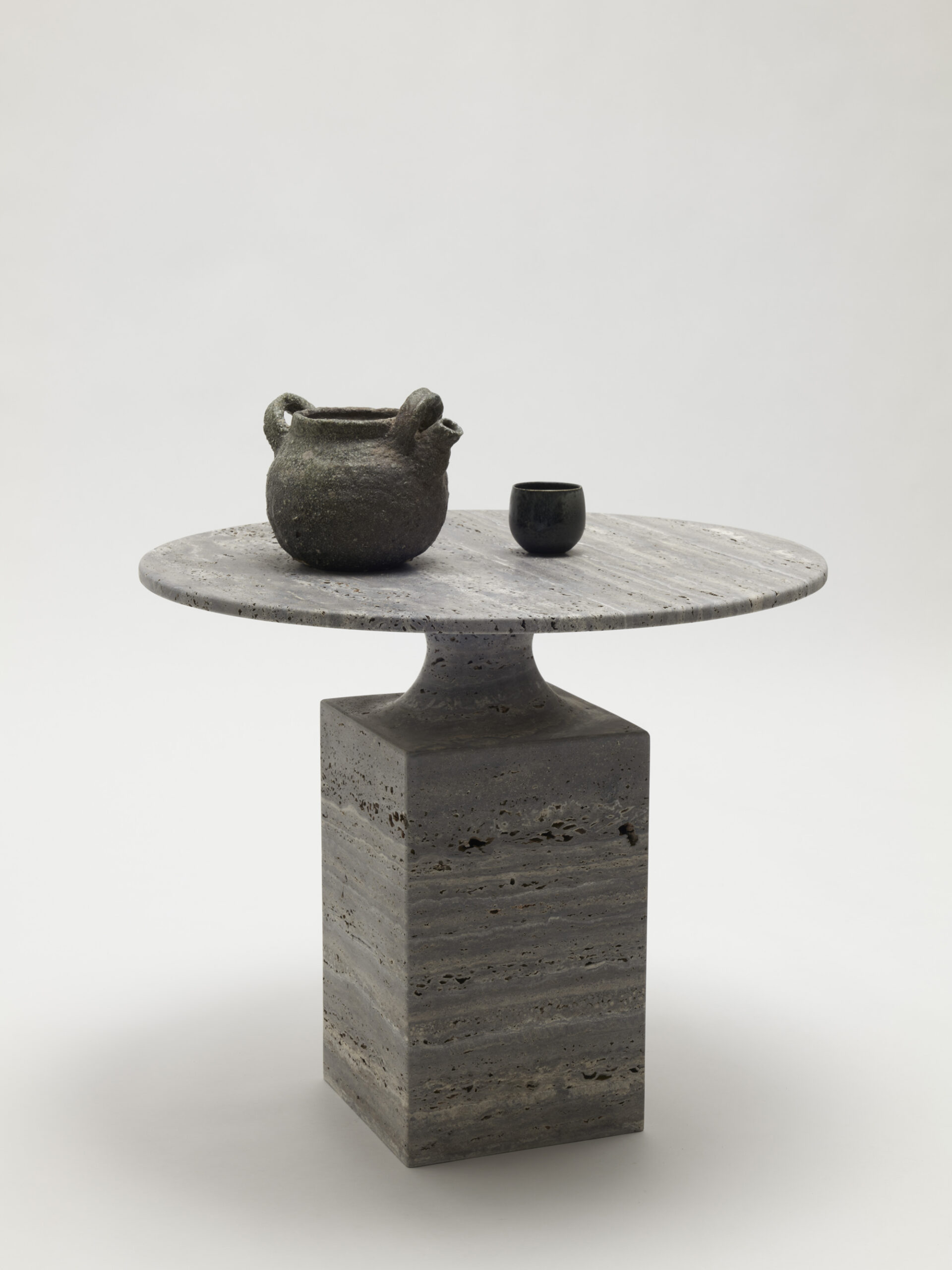 EN-Delcourt-Collection-OUK-side-table
